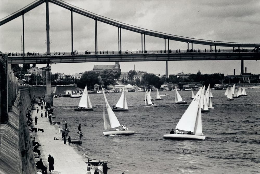 Дніпро біля Києва