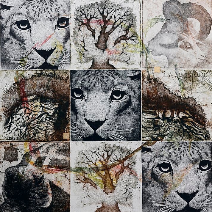 Сніжний барс і дерево